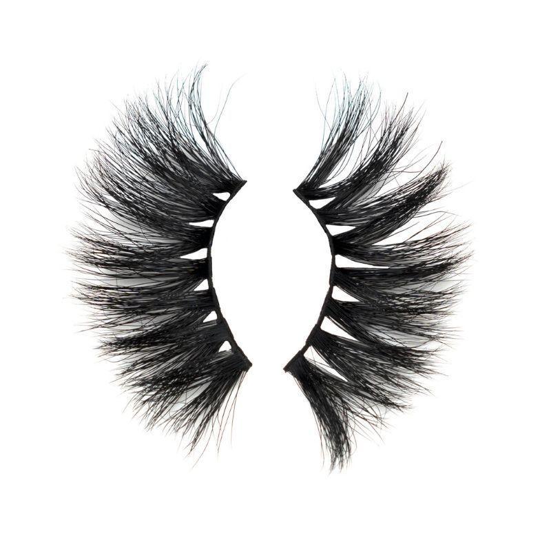 april-lashes - Hairality
